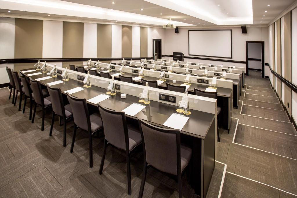 The Maslow Hotel, Sandton Ngoại thất bức ảnh