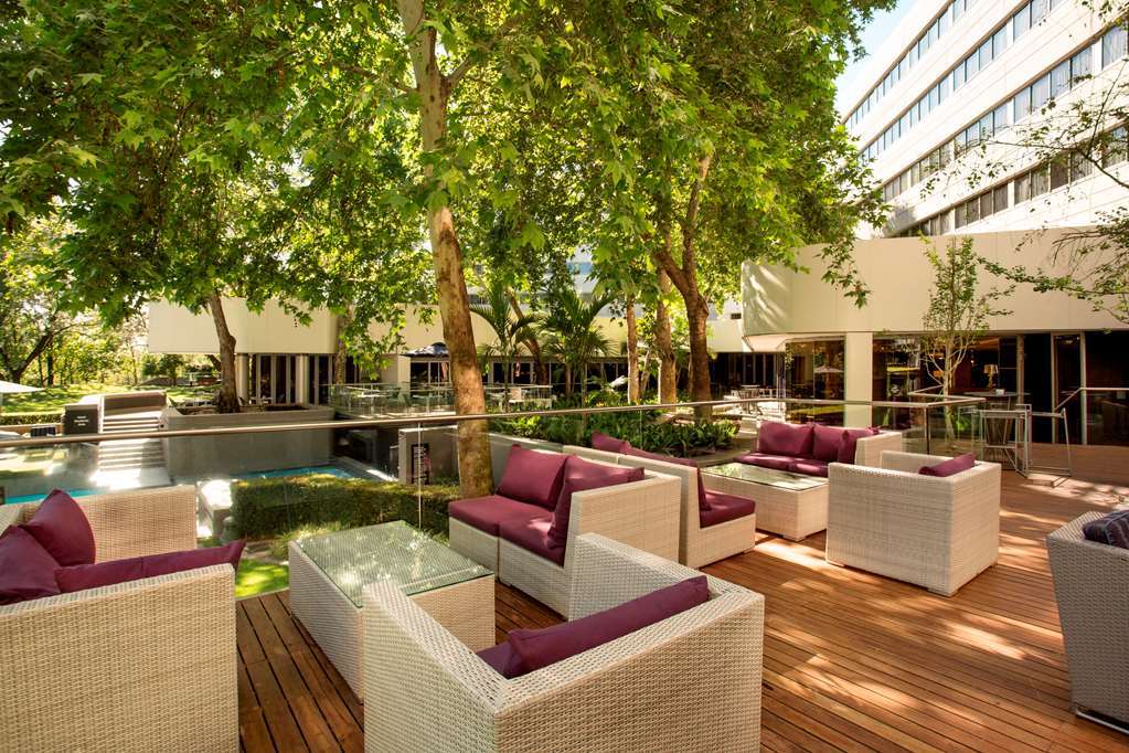 The Maslow Hotel, Sandton Ngoại thất bức ảnh