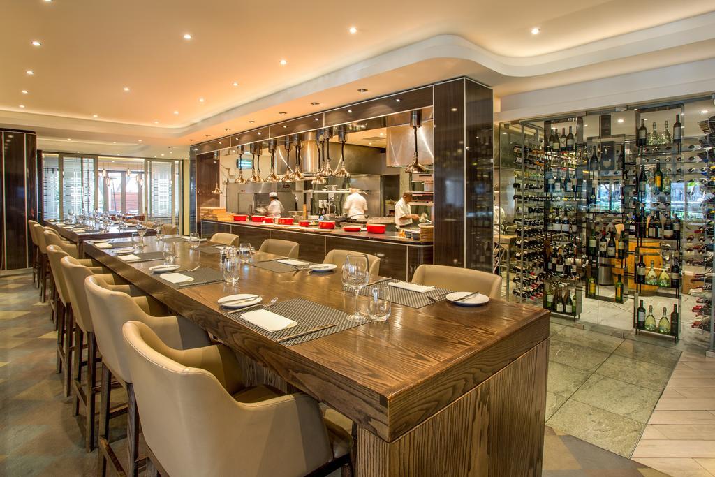 The Maslow Hotel, Sandton Ngoại thất bức ảnh